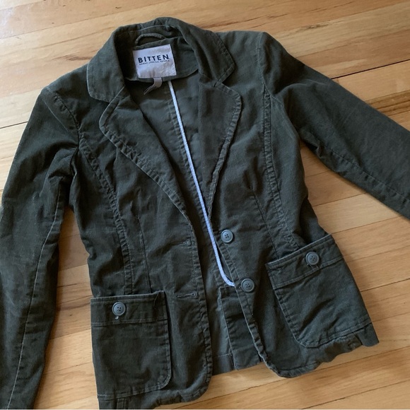 Bitten by Sarah Jessica Parker Olive Green Corduroy Blazer - Size Medium - Picture 5 of 10